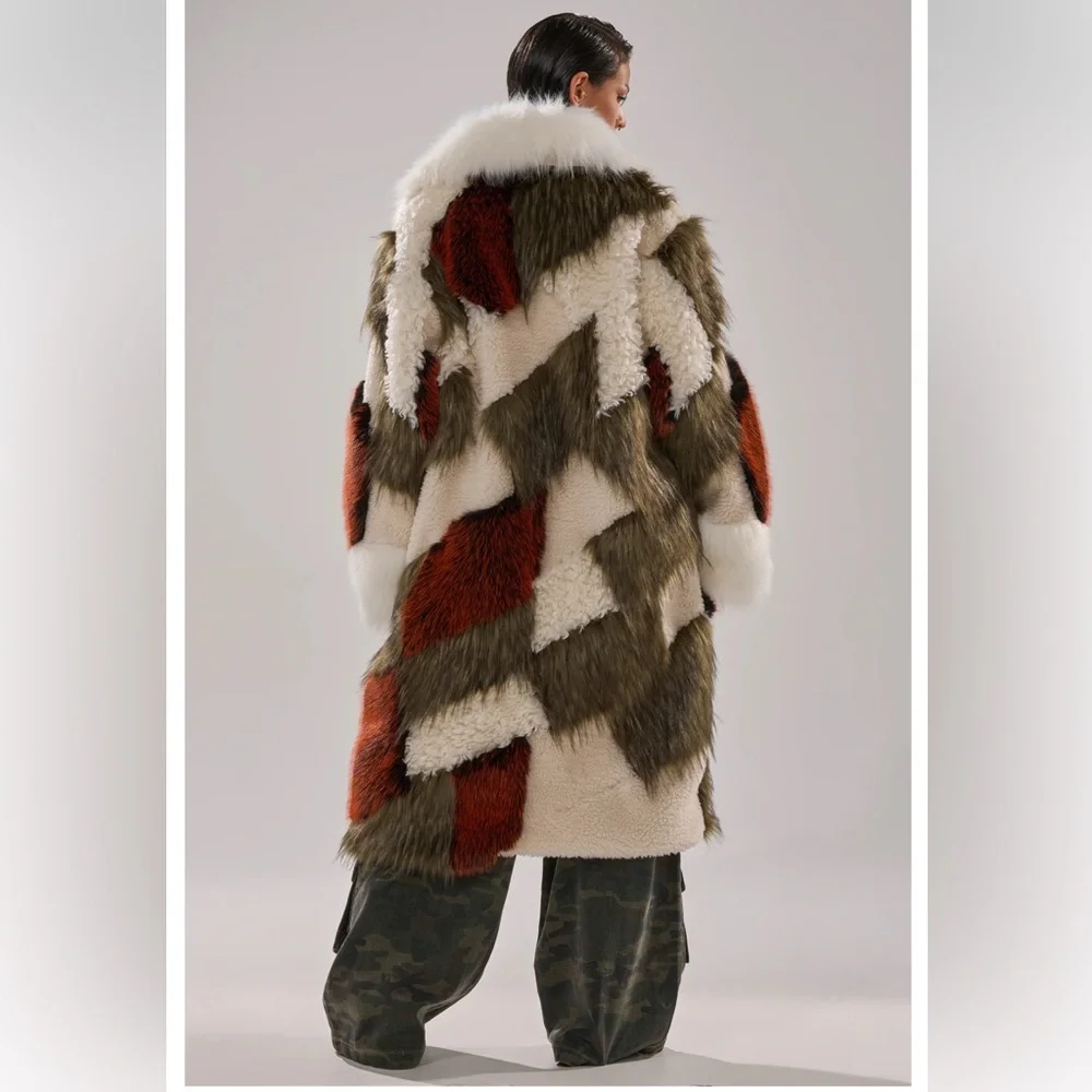 NWT Akira Patchwork Faux Fur Coat in Cream, Olive & Rust    1X /2X - Picture 7 of 12